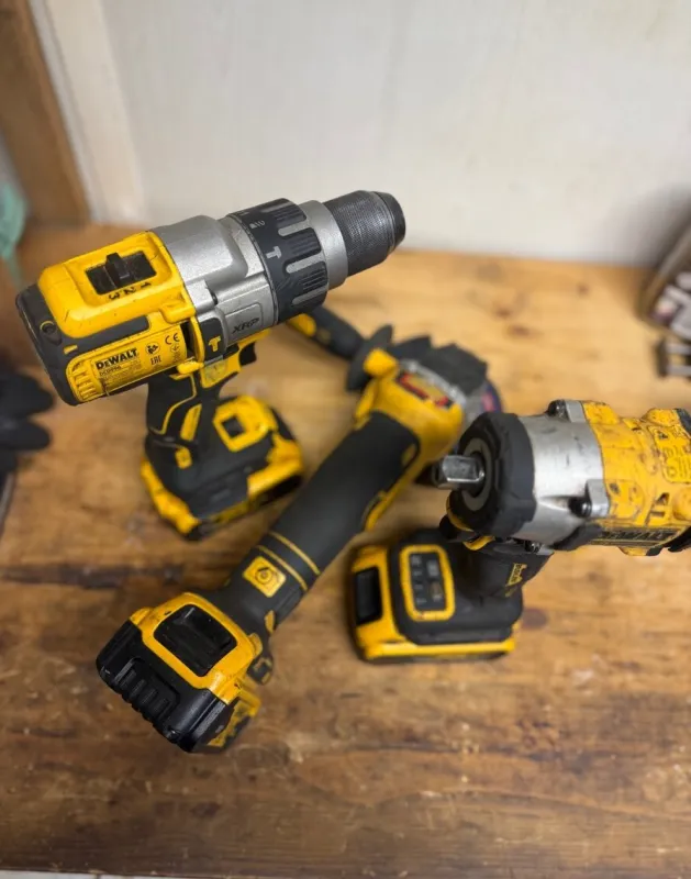 DeWALT aku