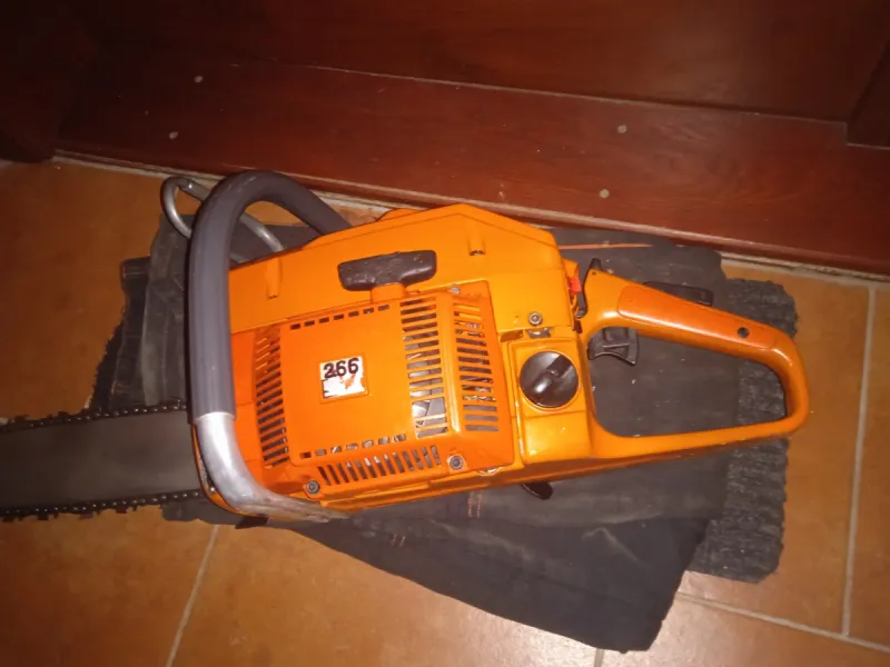 Motorová pila Husqvarna 266