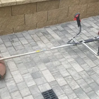 Čtyřtaktní křovinořez Oleo Mac